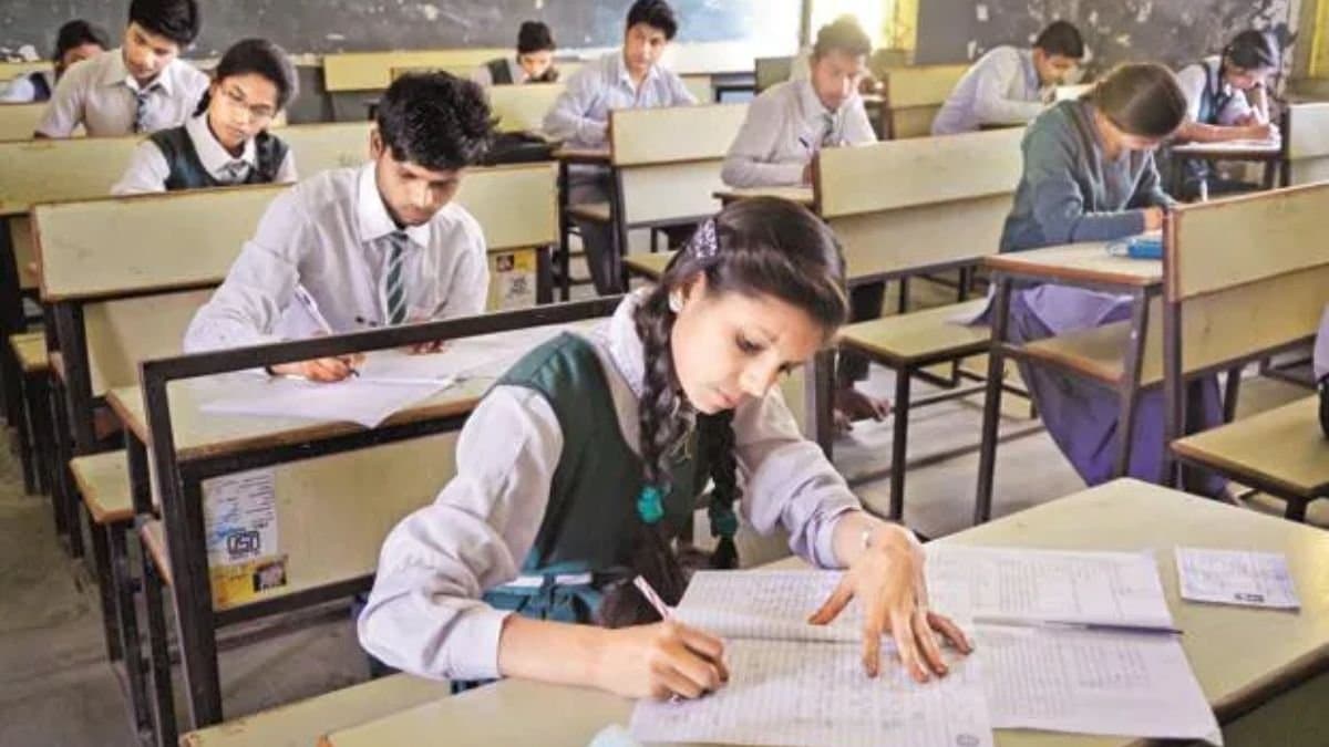 Government ends 'no-detention policy' for Classes 5 and 8 Allows Failing Students gnr 