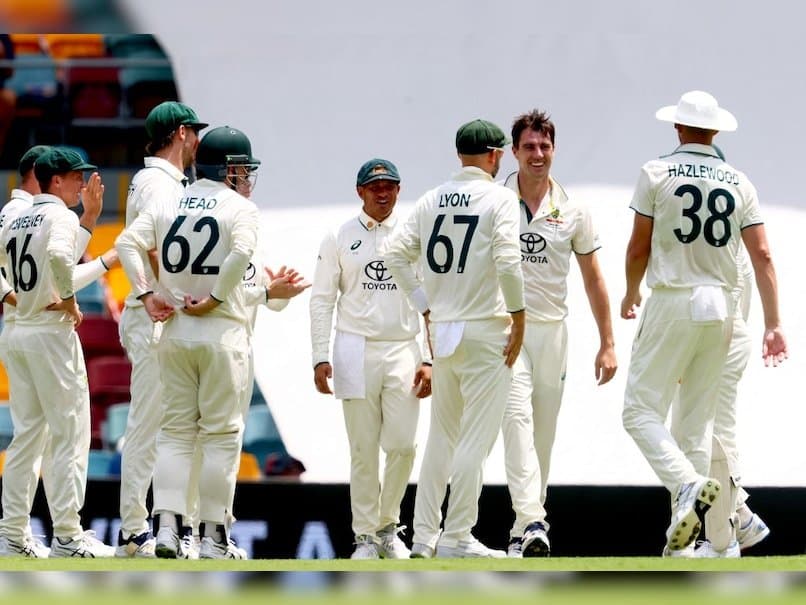 Australia face major blow as star pacer taken for scans on fourth day of Brisbane Test spt 