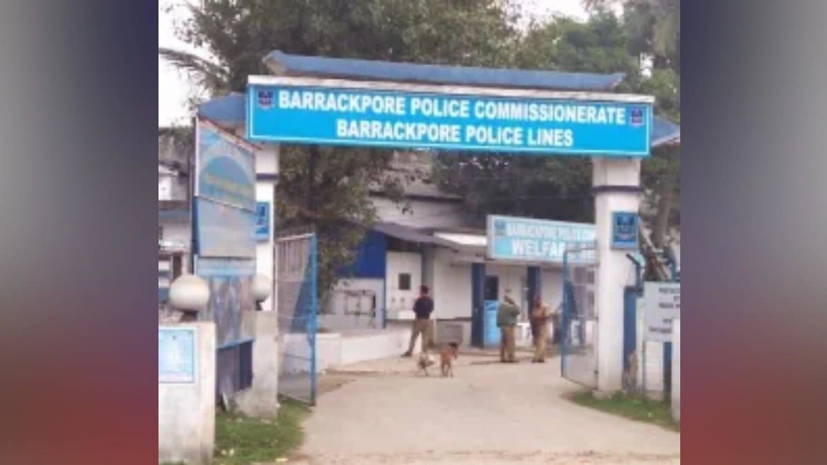 Cops of Barrackpore Police Commissionerate recovered huge cache of arms and ammunitions from Khardaha Regent Park area