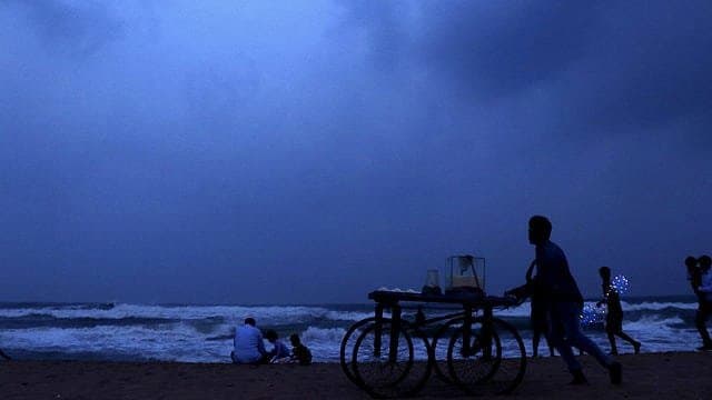IMD Weather Forecast Bay of Bengal Cyclone Alert Heavy Rainfall Warning