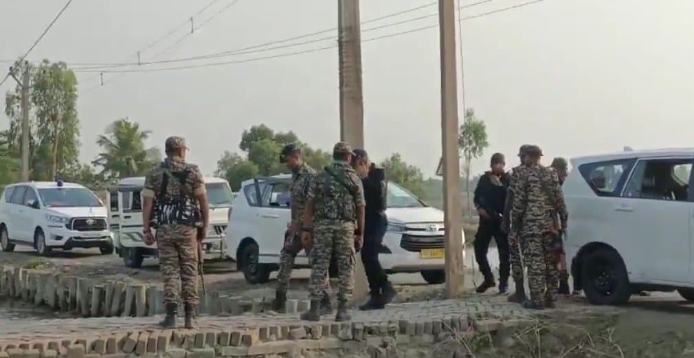  CBI recovered a lot of weapons, bombs from Sarbariya