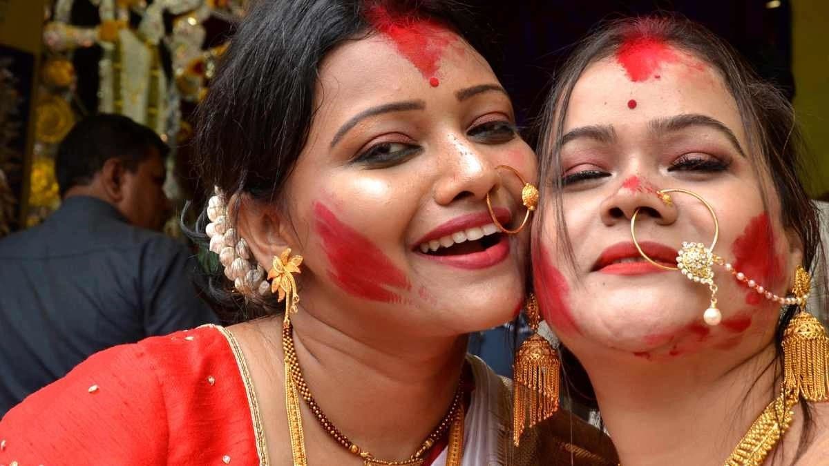 Vijaya Dashami vermilion play sindoor khela skin care routine