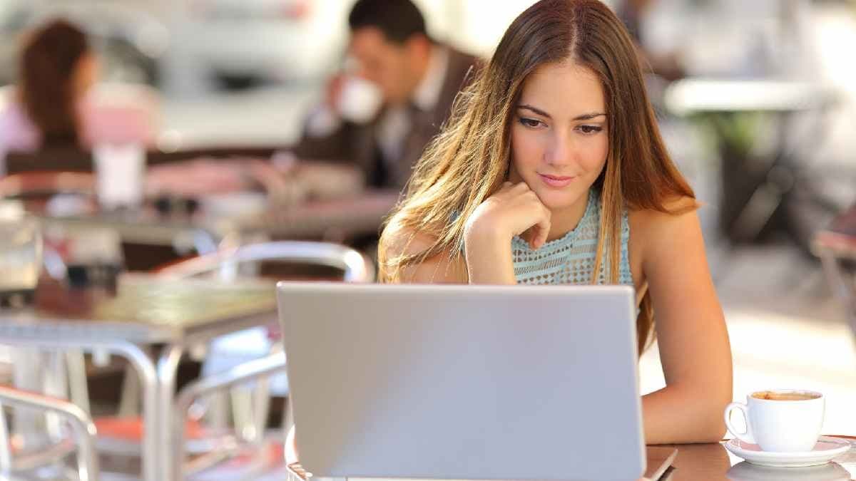 Watching Dogs on video can reduce stress and anxiety