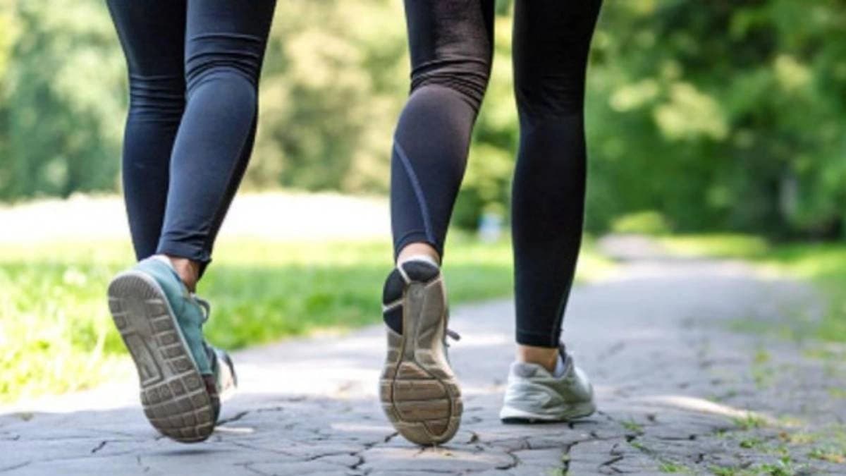 Who should not walk for 10000 steps daily 