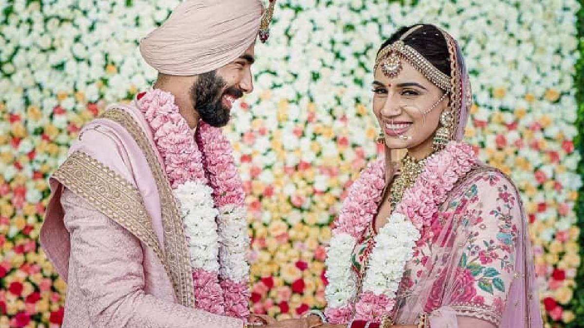 Jasprit Bumrah turns 31 as Sanjana Ganesan drops adorable wish for India pacer spt