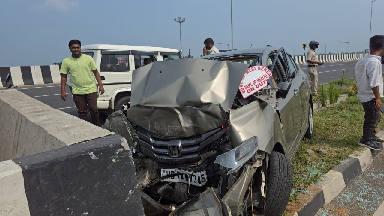 Road accident claimed lives at Bardhaman gnr 