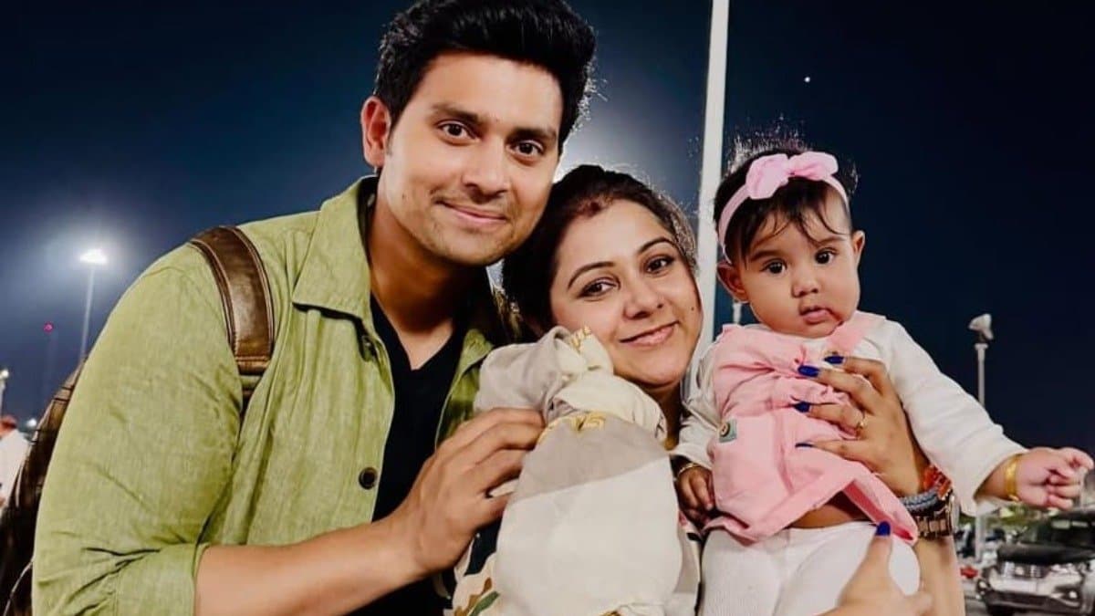 Actor Rahul Majumdar and Prity Biswas s daughter Aira is admitted to hospital 