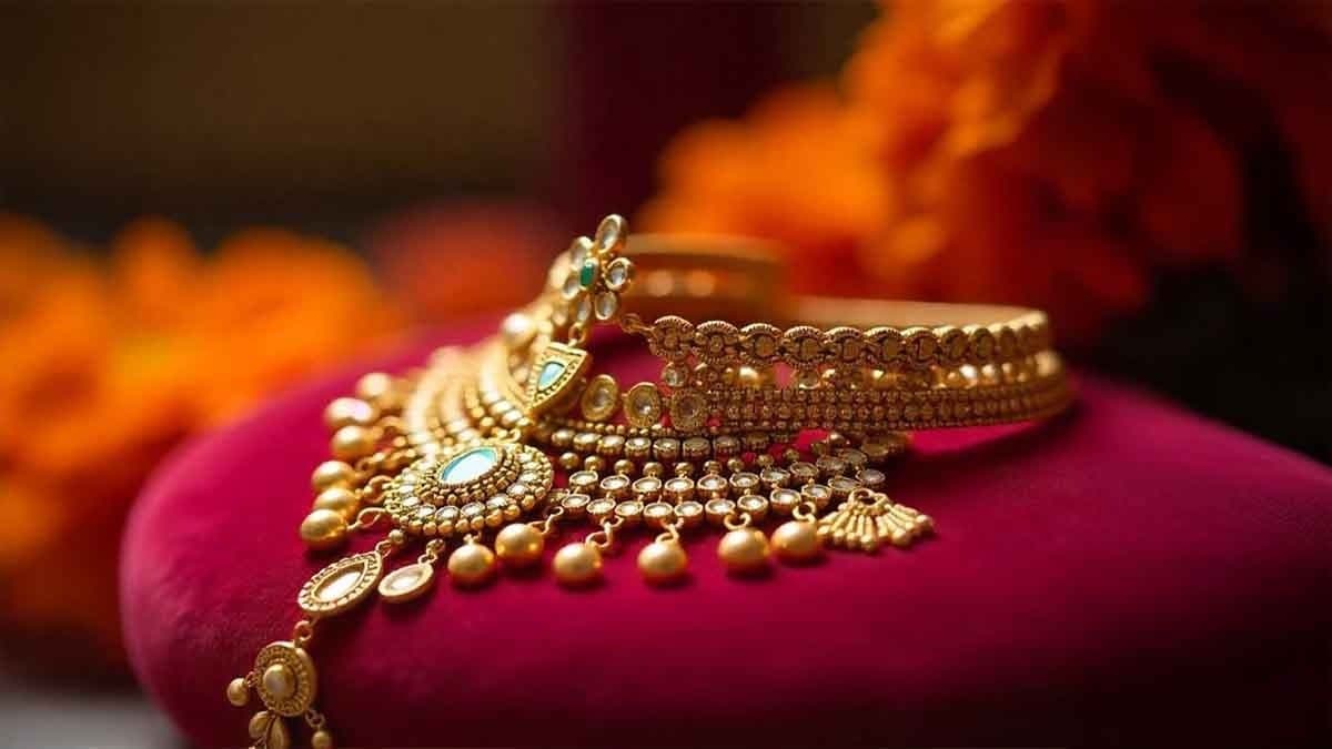 Gold Price Today Big Jump Check 22 and 24 Carat Gold Price on 23 July