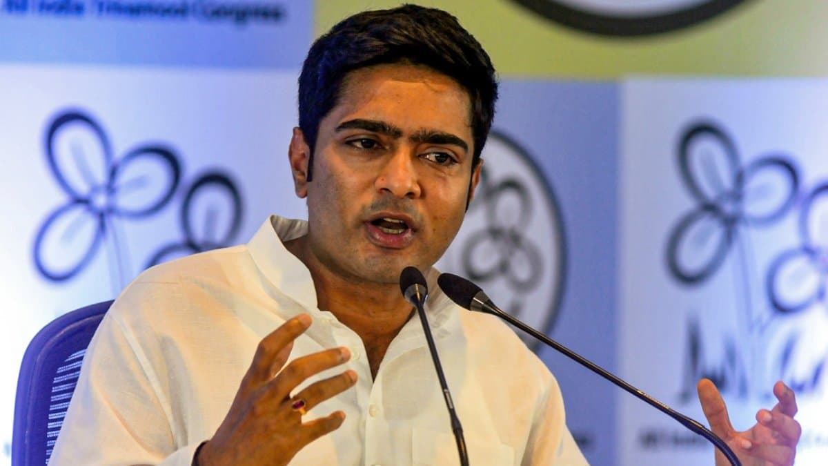 Abhishek Banerjee instructed to form district level committee to distinguish fake voters