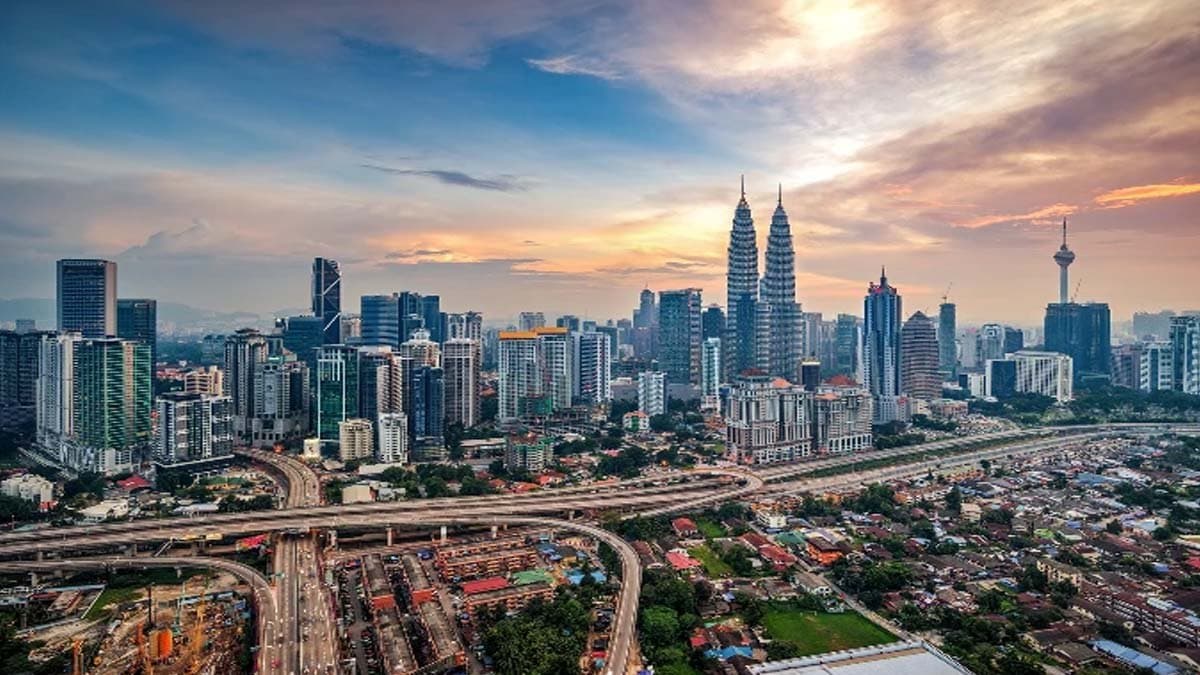 More than 10 million tourists visited in three months do you know which country in Asia is the most popular among tourists