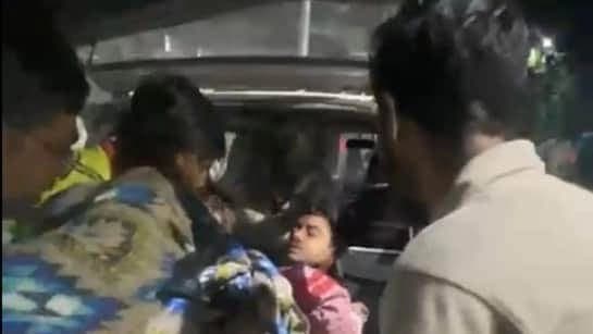 Law Students Stomach Split Open Fingers Cut In Kanpur 