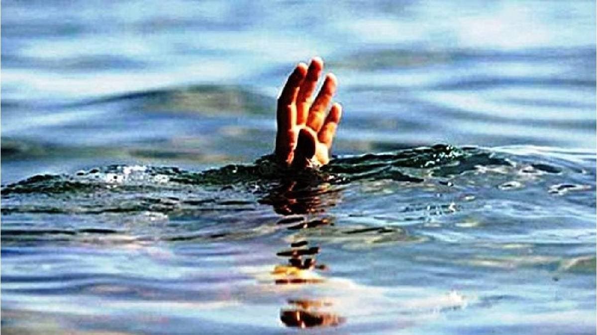  2 drowned while bathing in pond in Murshidabad