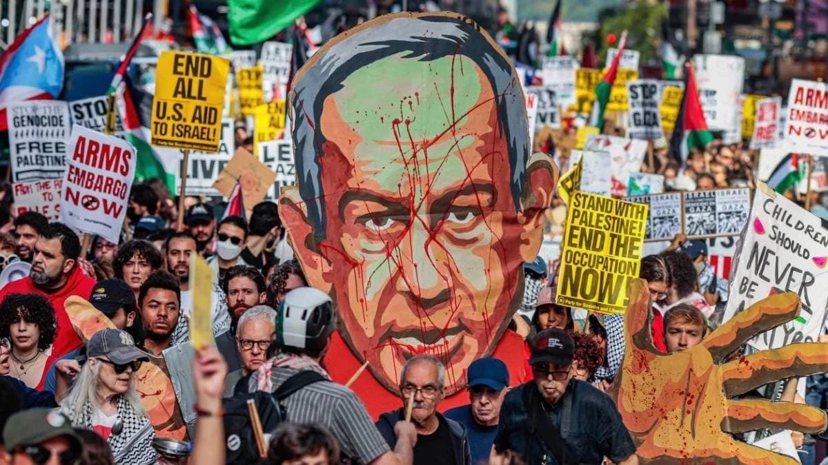 Thousands protests while netanyahu delivers speech at UNGA