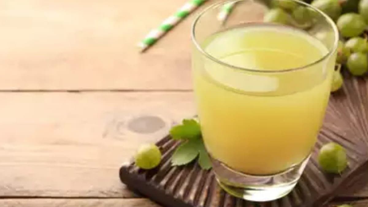 this home made natural drink can reduce pigmentation acne dark spots within seven days by cleaning toxics from liver lif