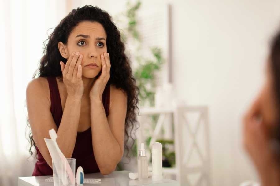 what is the cause of dark circle is there any major disease behind the symptoms LIF