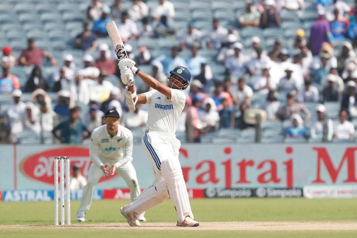 Yashasvi Jaiswal joins gundappa vishwanath and Sunil Gavaskar in elite list spt 