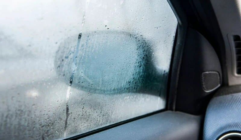 How to drive a car in rain gnr 