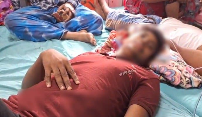 10 injured in murshidaabad after clashes after election