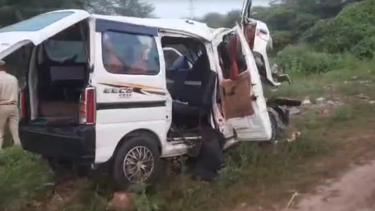  6 Pilgrims Killed In Accident In Rajasthan gnr 