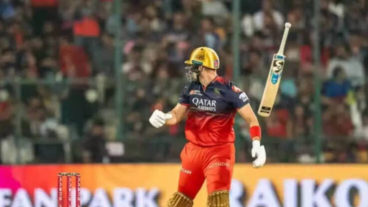 IPL 2025: Bat spills from the hand of Liam Livingstone spt 
