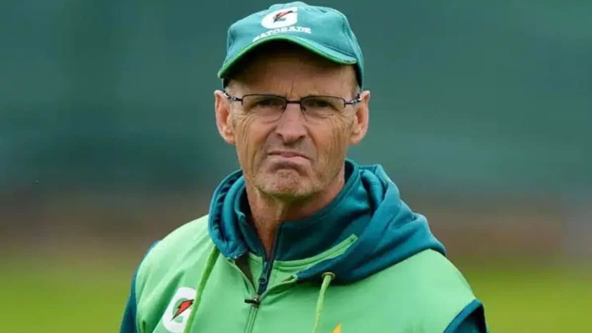 Gary Kirsten resigns from Pakistan's white ball coach spt 