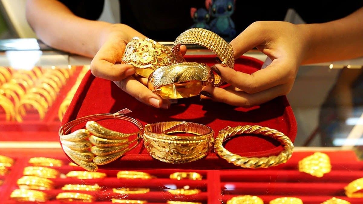 Gold Price Today Big Fall Check gold Price in India 28 July