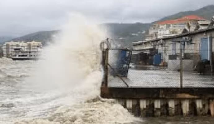 hurricane beryl landfall in grenada islands