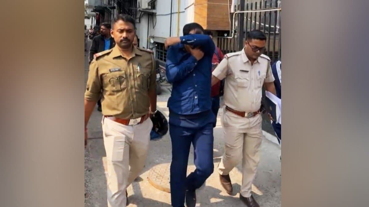 thief in good attire would steal to avoid suspicion gnr 