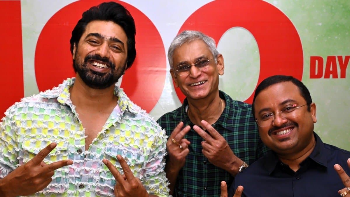Exclusive: একটি নয়, ২০২৫-এ দু'টো ছবি নিয়ে বড়পর্দায় হাজির হবেন দেব-অতনু-অভিজিৎ? 
