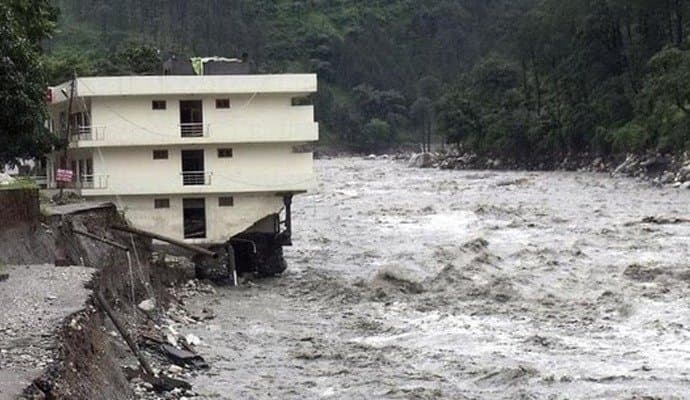  16 killed in heavy rains in Uttarakhand, Kedarnath Yatra halted gnr 