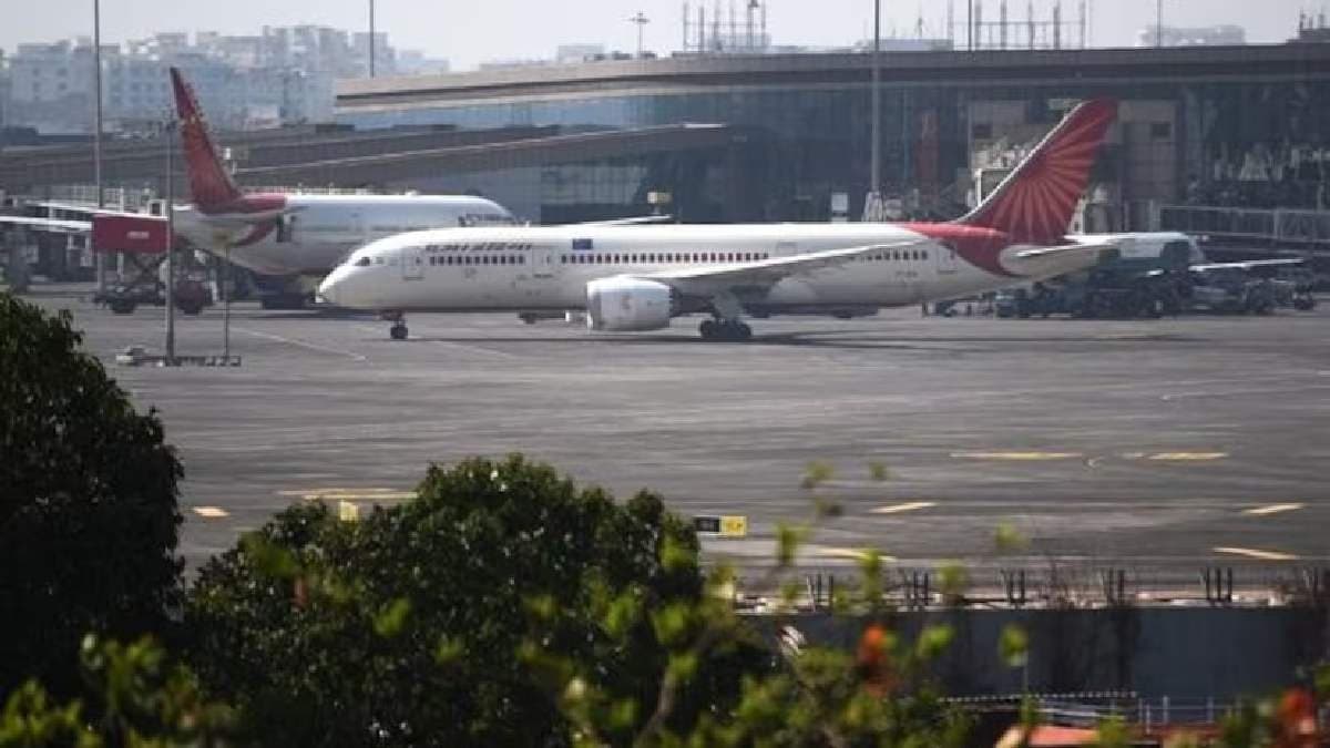 Delhi Airport To Cancel 114 Daily Flights For 3 Months Due To Runway Upgrade