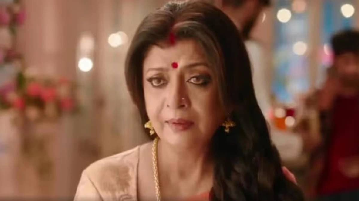 Tollywood Actress Debashree Roy s sister Jhuma Roy Passed away 