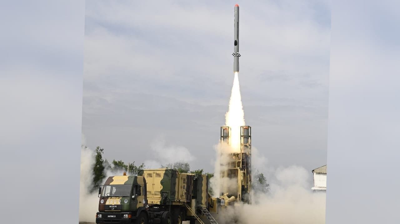 drdo conducts maiden flight-test of Long Range Land Attack Cruise Missile off Odisha coast_gnr
