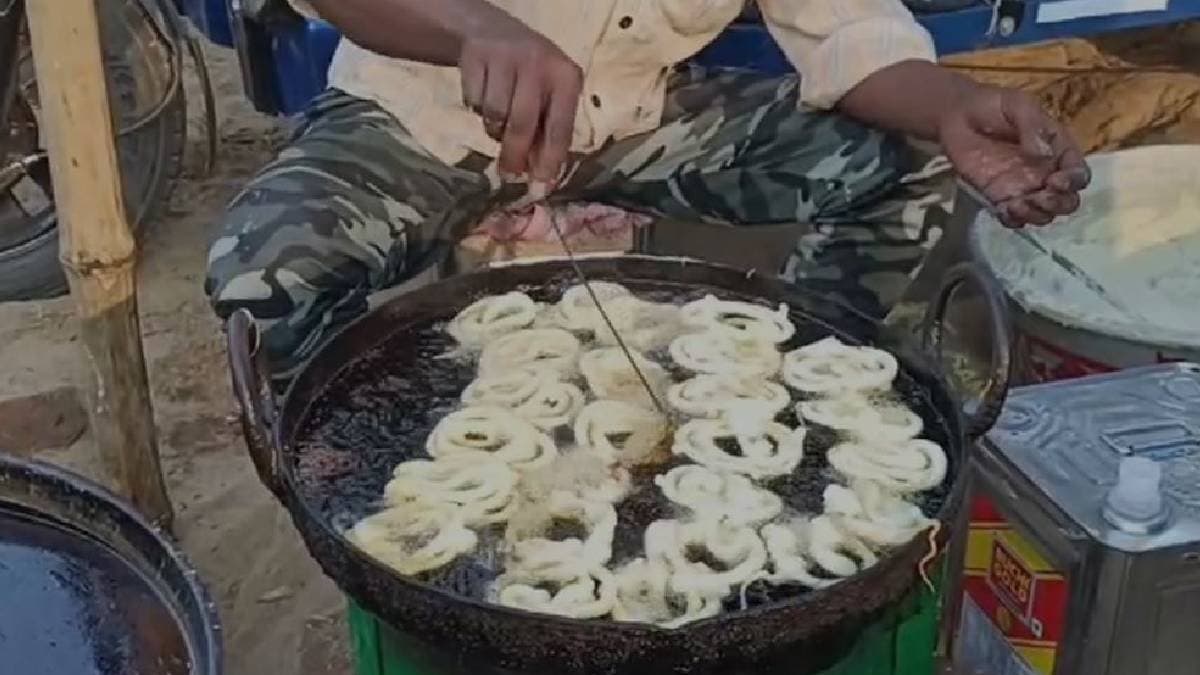 Jelebi and shakalu are key attraction of this fair gnr