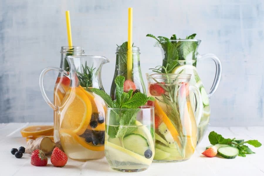 these 5 detox water can help to loose weight before durga puja 2024 lif