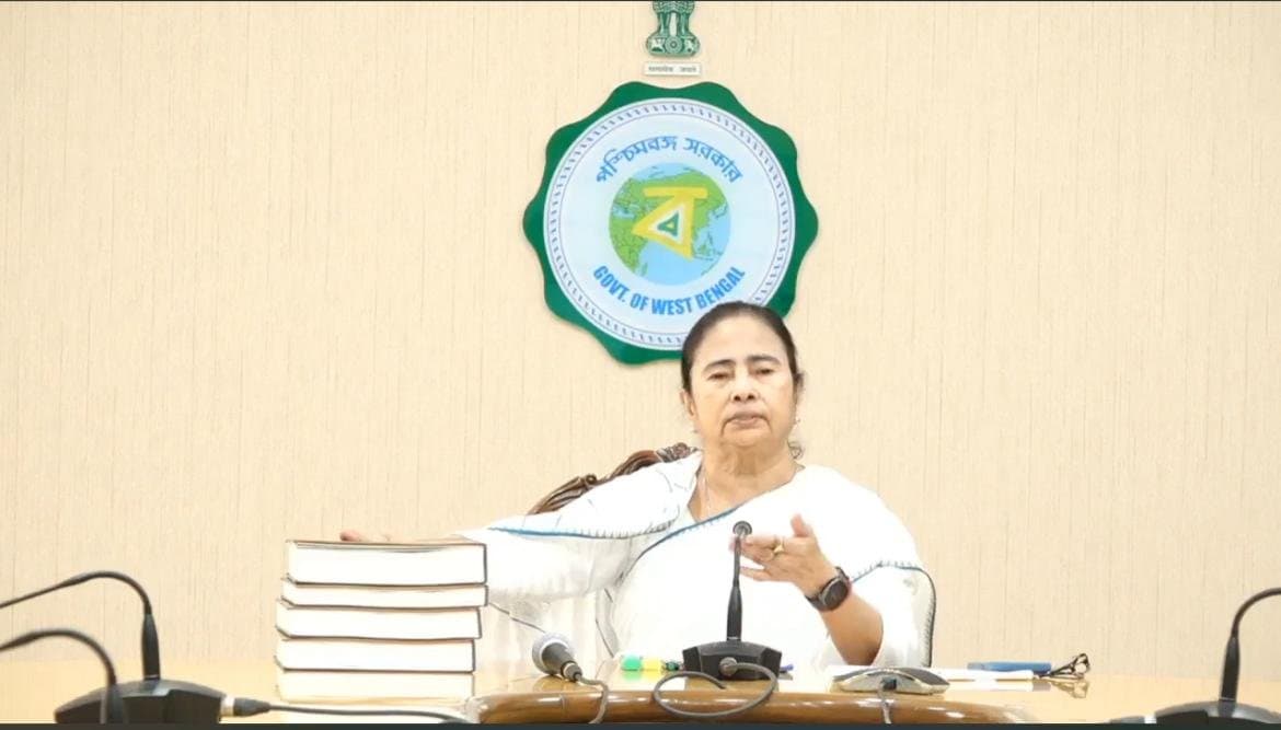 I will not allow to demolish Dakshineswar Skywalk: Mamata Banerjee