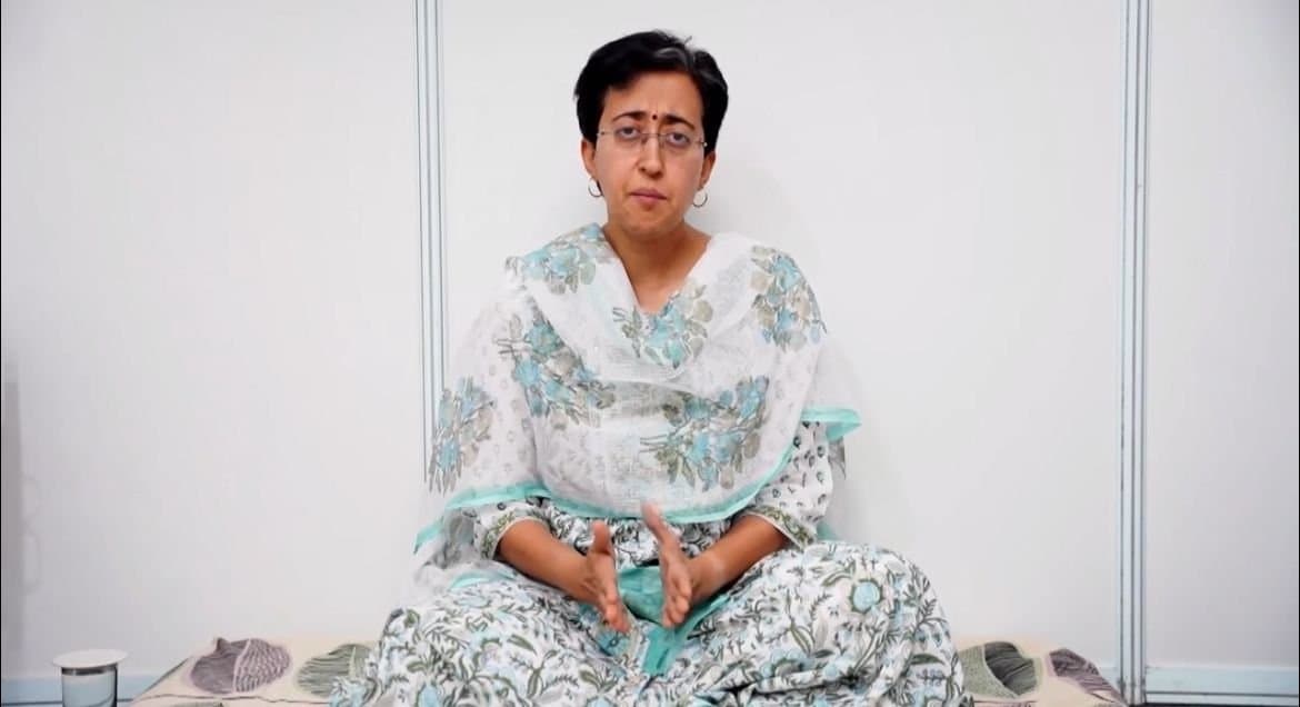 Atishi again claim water from haryana 