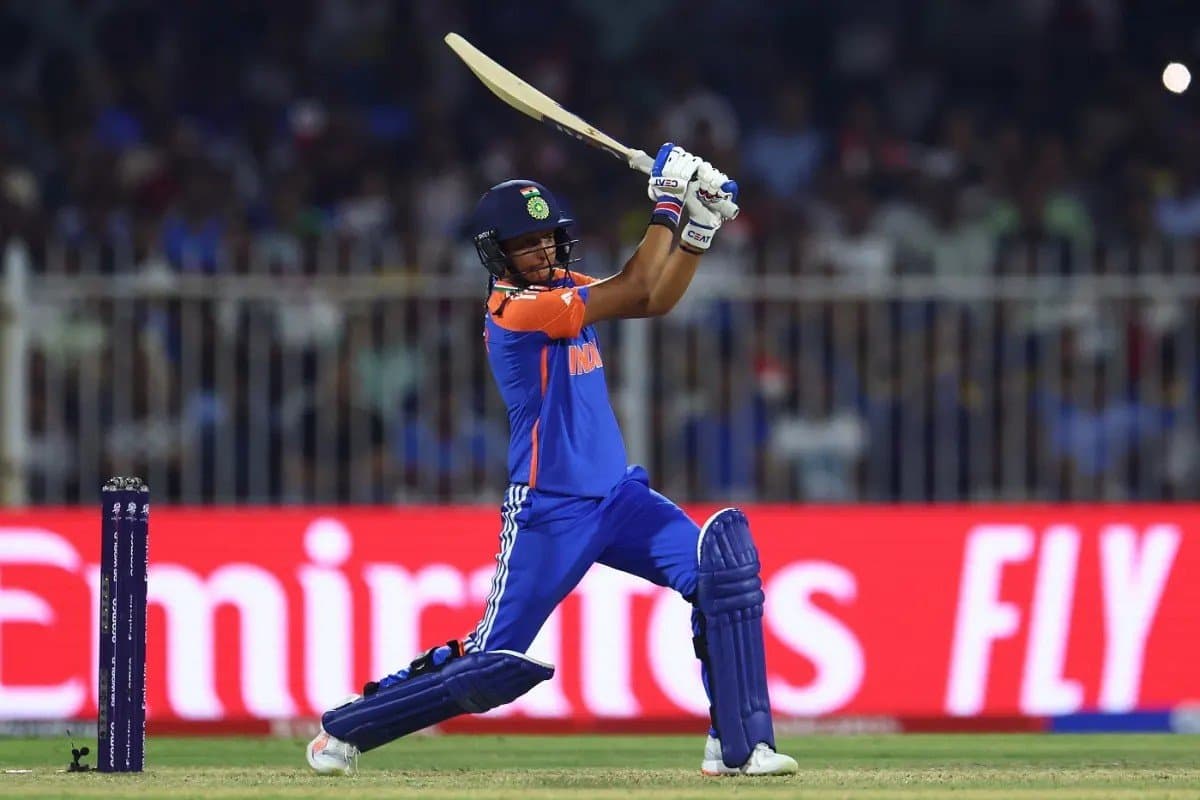 Sanjay manjrekar faces ire for defending harmanpreet Kaur and company spt 