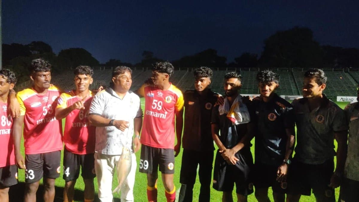 PV Vishnu wants to play for Senior National Team-David and others join celebration 