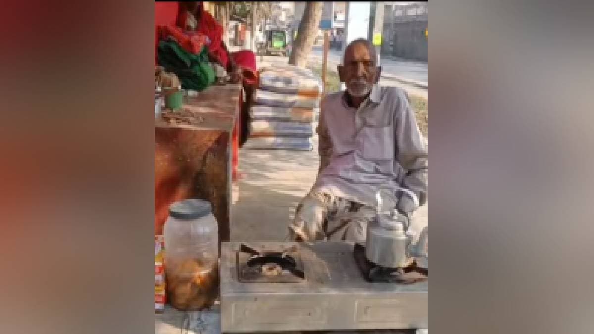 abandoned by 3 sons this 88 year old man is forced to survive by selling tea on bihar   roadside