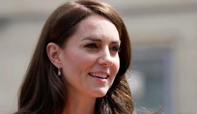 In Video Message, Kate Middleton Says Fighting Cancer After Surgery