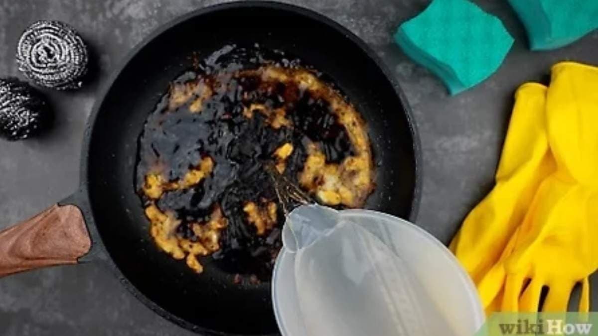 this home made remedy made by toothpaste and dishwasher gel was very effective for cleaning floor cleaning and burning spots on aluminium utensils lif