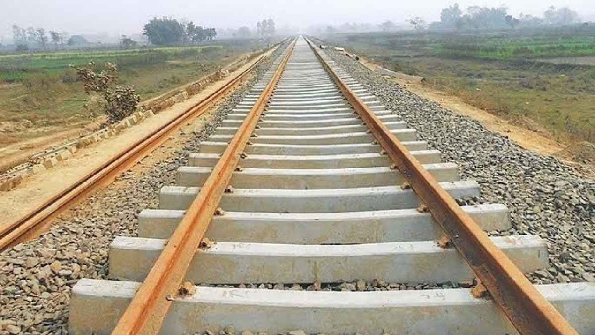 Two knocked down by moving train while they were busy making reels