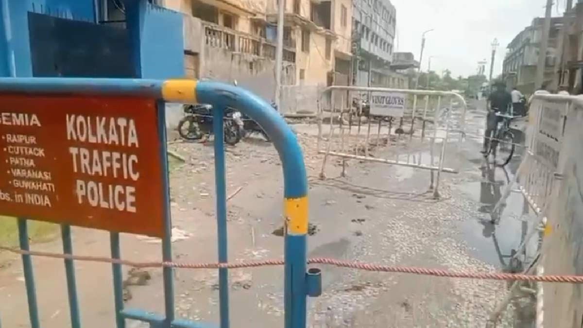 Leather Complex Murder: Woman Worker Hacked to Death with Sharp Weapon