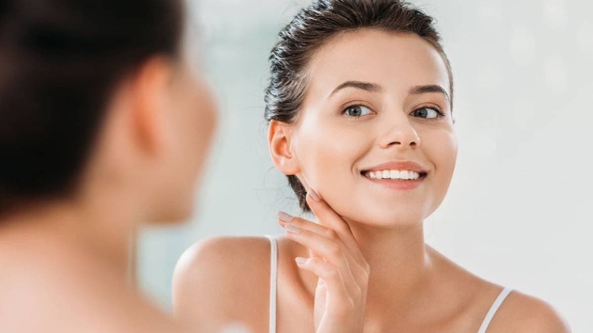 This homemade facial by natural ingredients is very effective to bring glow on skin 