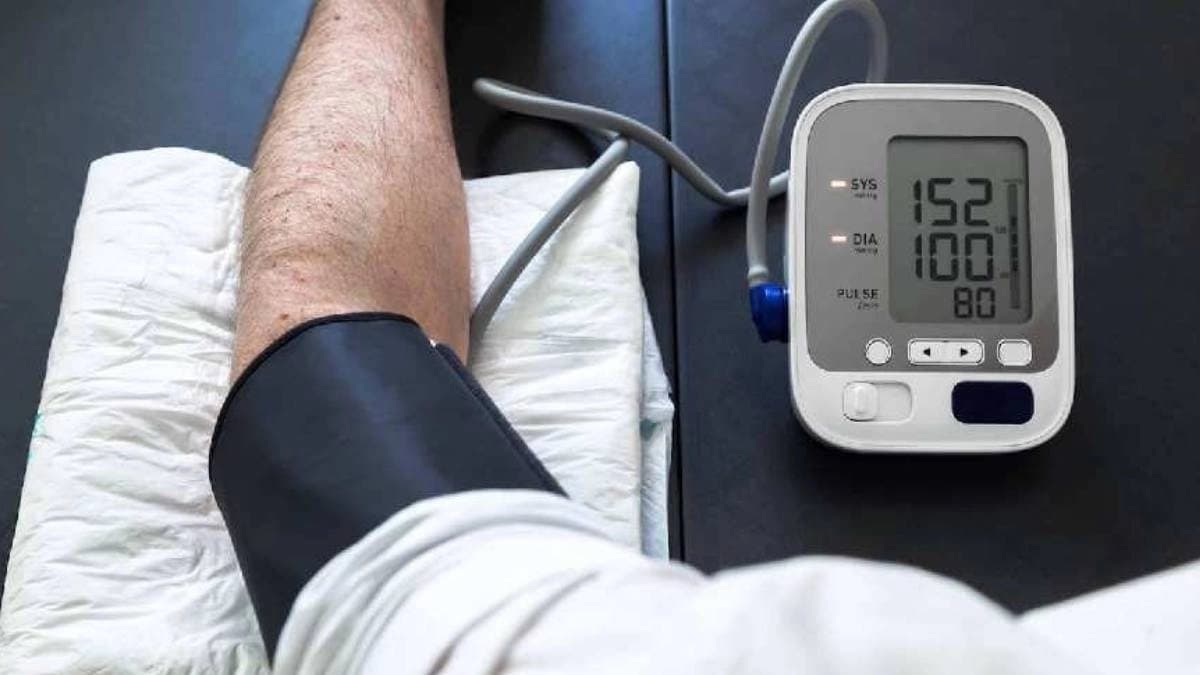 Brain Stroke Symptoms: Not just chest pain your body gives these warning signs before  stroke strikes