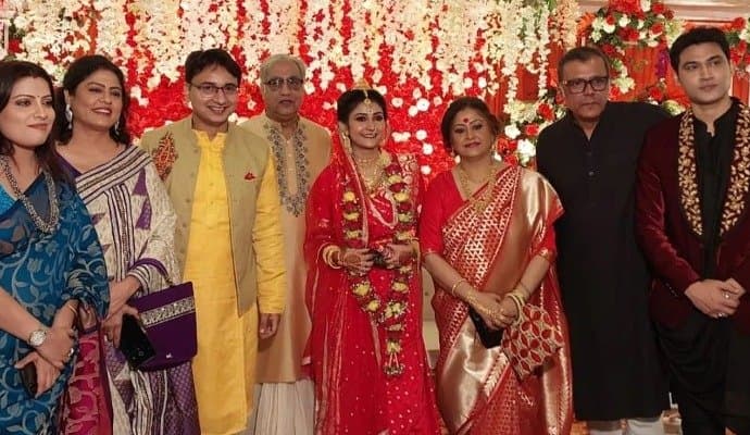Mithai family appeared at Adrit Kaushambi's wedding without Soumitrisha