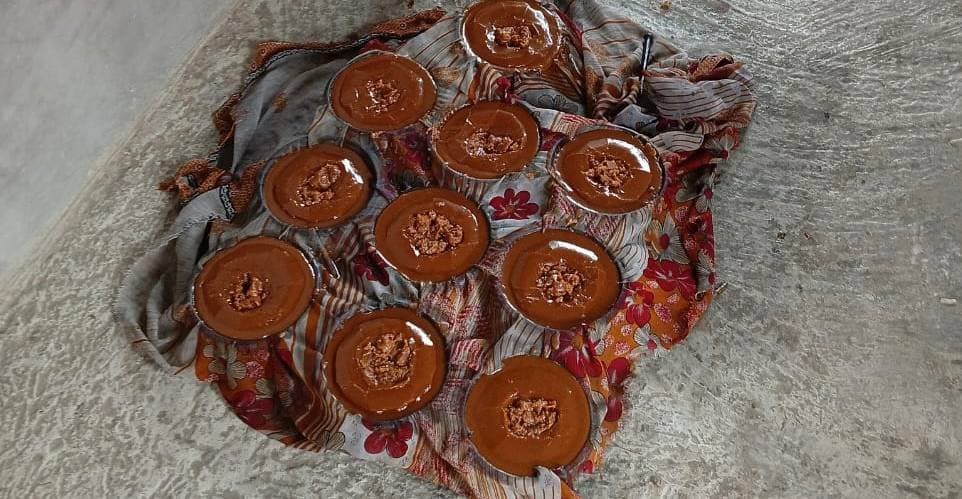Winter special molasses in Murshidabad has big demand 