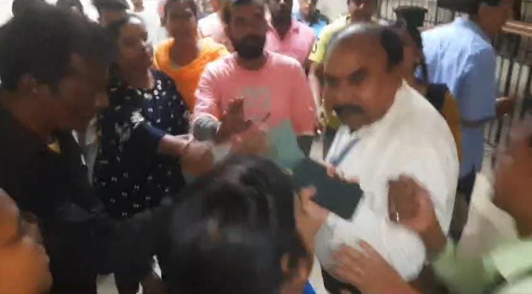 Chaos in Murshidabad Medical College