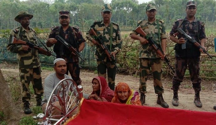 daughter bids final farewell to her mother